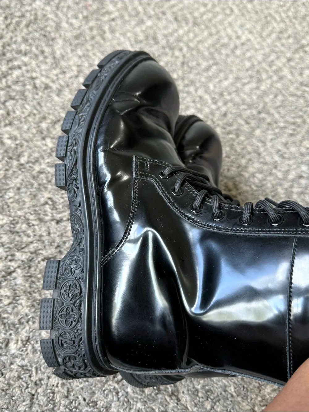 Louis Vuitton black patent leather boots 41 men’s 8 women’s 9.5 READ
